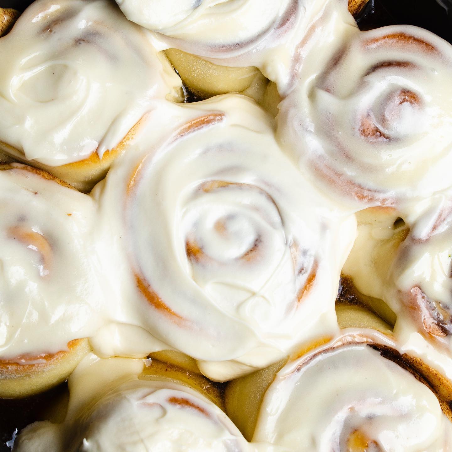 Cinnamon Buns! (Frozen & Unbaked)
